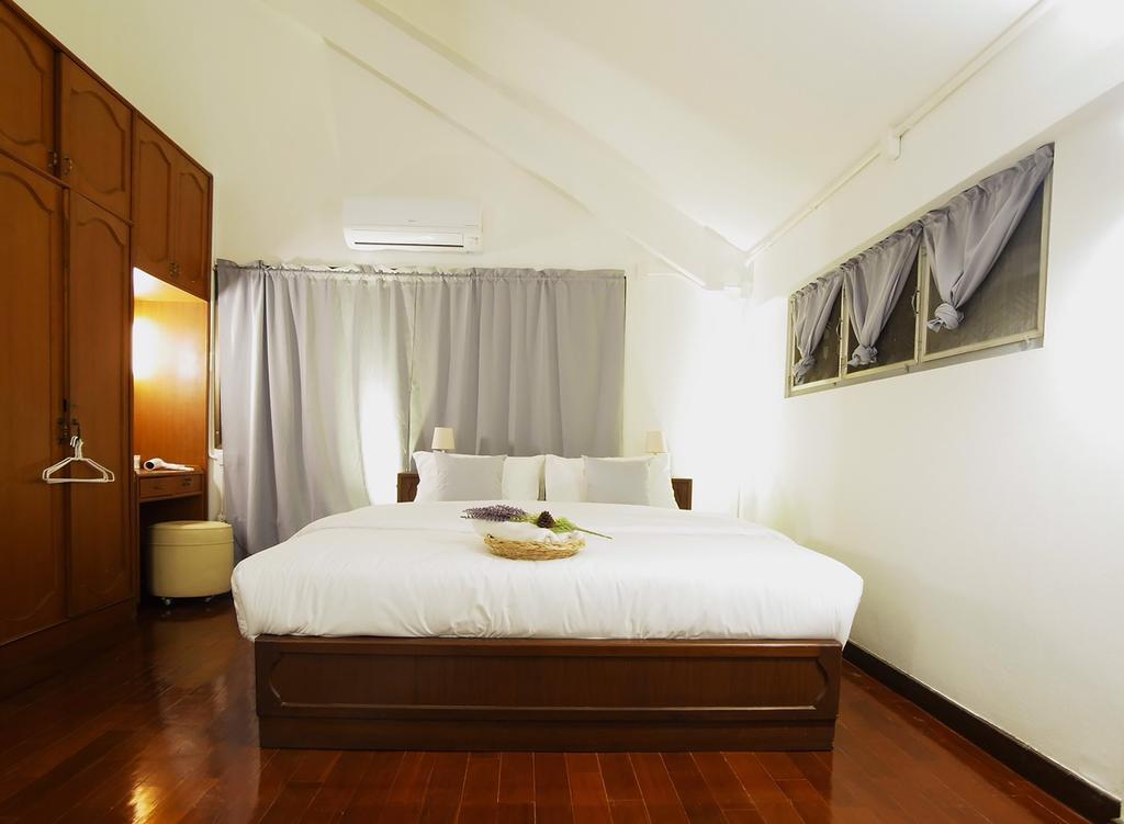 Squirrel Hostel Chiang Mai Exterior photo